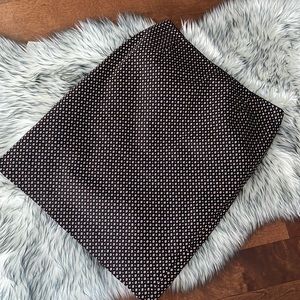 Mario Serrani, Patterned Pencil Skirt. size 8, Great condition